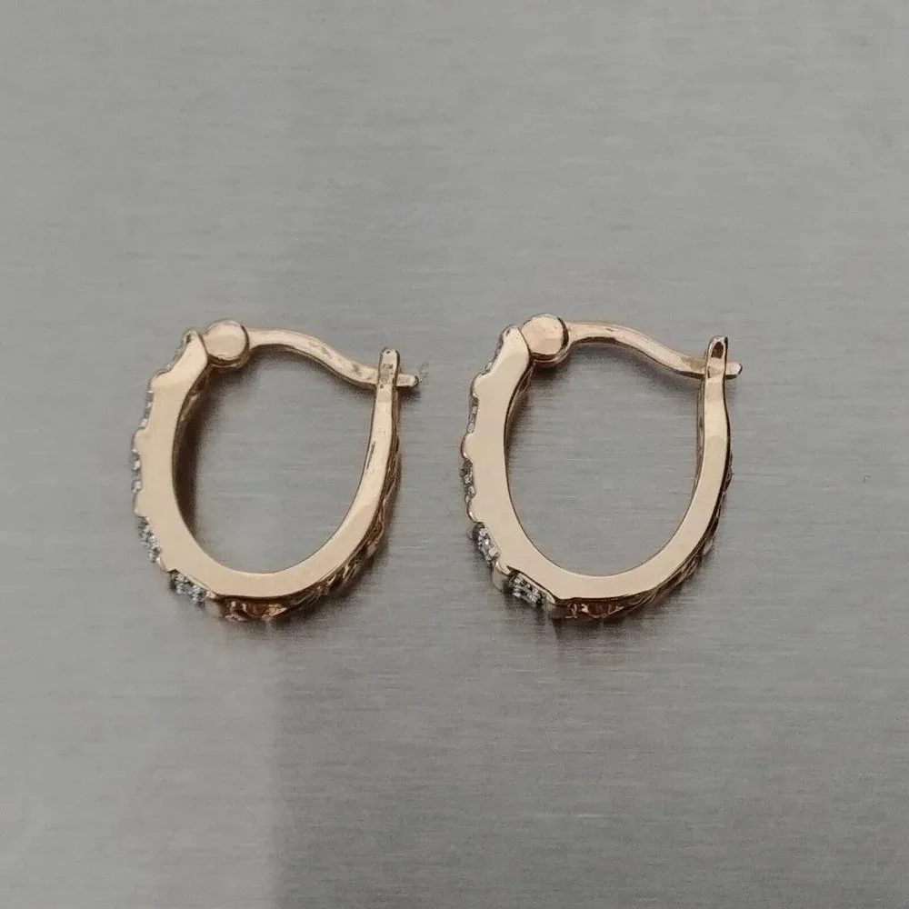 925 R CHINA SILVER - GOLD TONE HUGGIE EARRINGS WHITE CZ - Picture 4 of 11